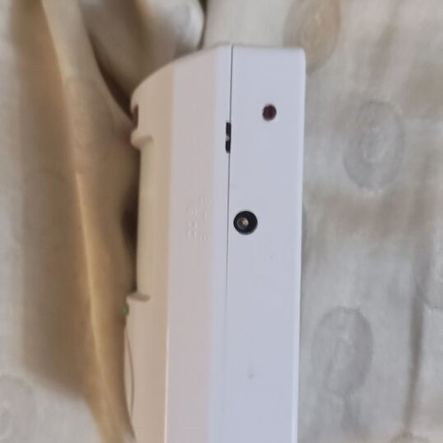 Mini Alarm like new with two remote controls and mounting bracket