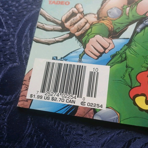 Wolverine #117 comic used with Larry Hama signature