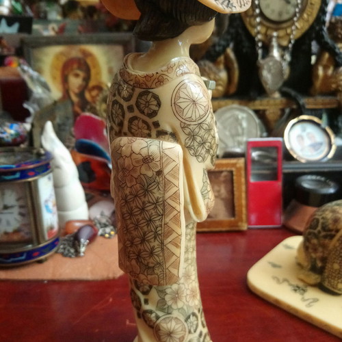Japanese culture collection used, handmade sculptures