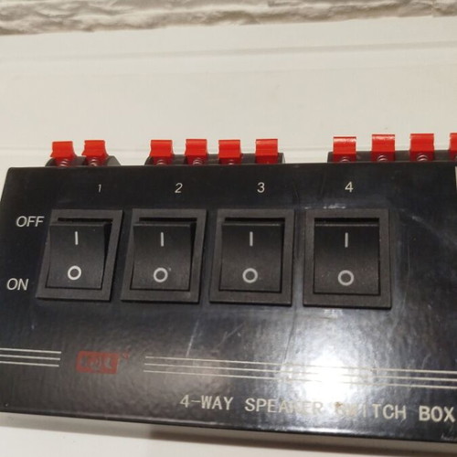 4-Way Speaker Switch Box like new, external