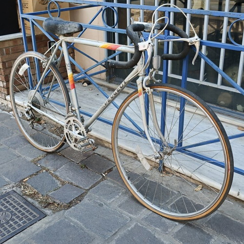 Peugeot Iseran vintage ποδήλατο δρόμου μεταχειρισμένο, ατσάλινο πλαίσιο HLE