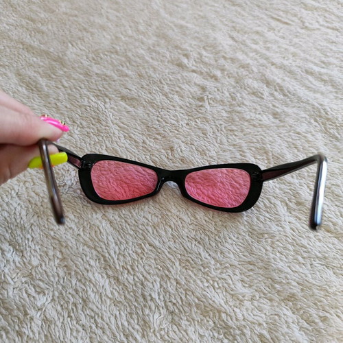 Vintage sunglasses like new, brown-pink frame, pink lenses