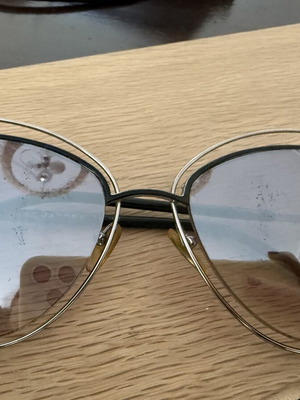 Marc Jacobs Cat Eye Sunglasses used, gray and silver