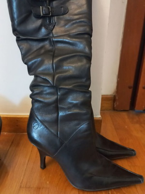 Leather boots used with fleece lining, size 37, black