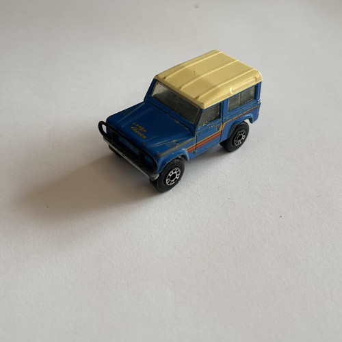 Vintage Matchbox 1987 Land Rover Ninety toy car