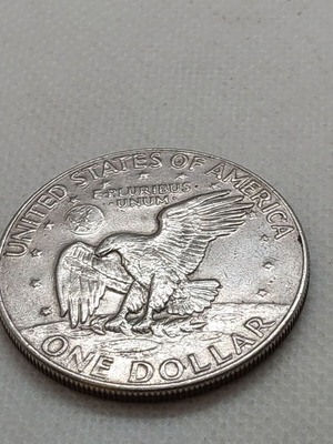 Dollar 1977 like new