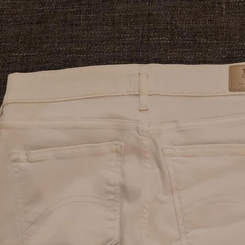 Tommy Hilfiger women's white elastic jeans like new, size S