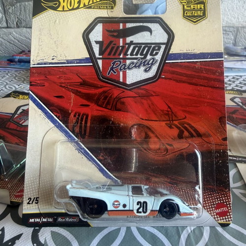Hot Wheels Vintage Racing cars new in excellent condition