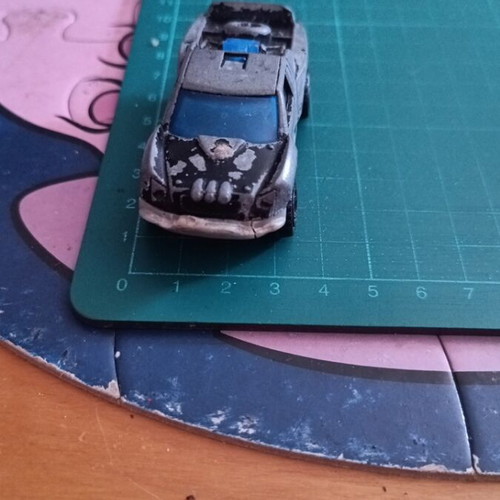 Hot Wheels Off Track McDonald's 2007 toy car, grey body, blue windows