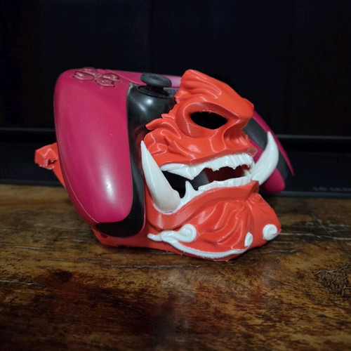 Ps5 Dualsense Stand Oni Mask like new