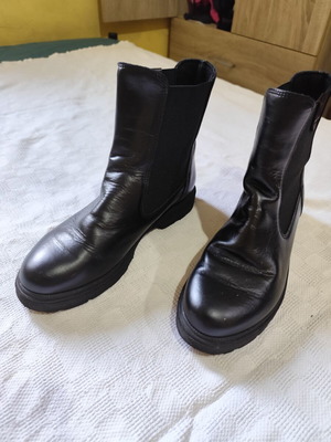 Parex leather women's ankle boots size 38 like new, black