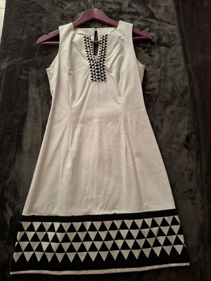 Billy Sabbado dress size S like new, white