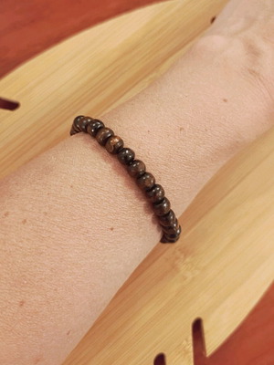 Men's rosary bracelet new with wooden brown beads