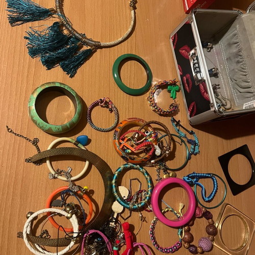Accessories like new
