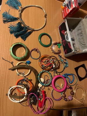 Accessories like new