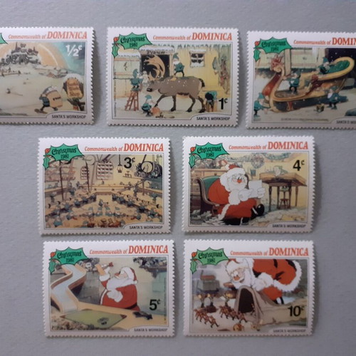 Disney Santa's Workshop Stamps Set 7 1981 new from Dominica