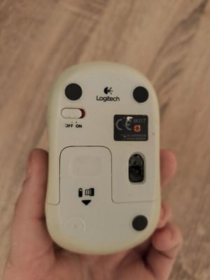 Logitech wireless mouse like new