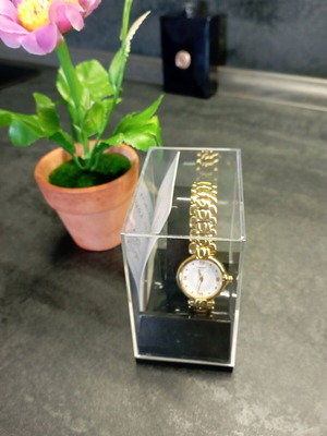 Tissot women's watch like new, gold
