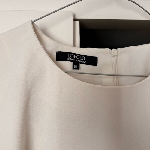 Depolo Black and White Dress with Pleated Back like new