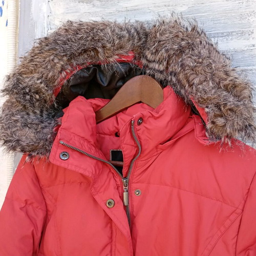 Thick down jacket red like new, size M