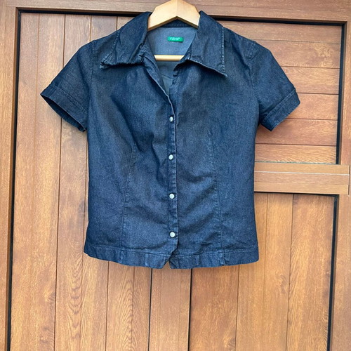 Benetton short sleeve shirt like new, size S, blue