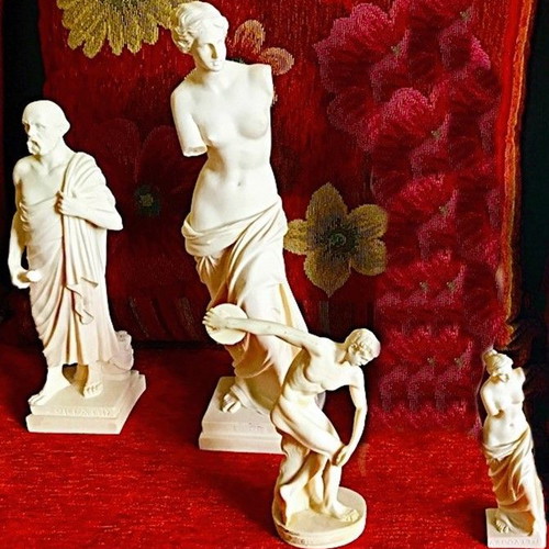 Collection of 4 handmade statues Socrates, Aphrodite, Discobolus new