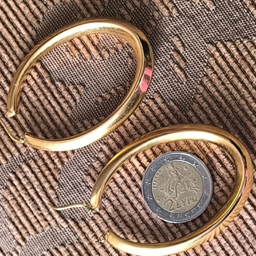 Gold 585 Oval Hoop Earrings like new with Modern Design