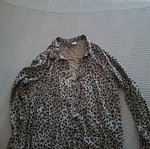 Women's shirt like new, size L, black and green