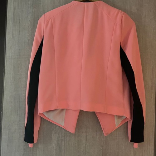River Island crop jacket size S like new, pink with zipper details