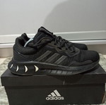 Adidas Kaptir Super αθλητικά σαν καινούργιο, νούμερο 43, μαύρα με reflective λεπτομέρειες