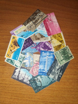 Stamps used sealed 198 pieces Greek and foreign
