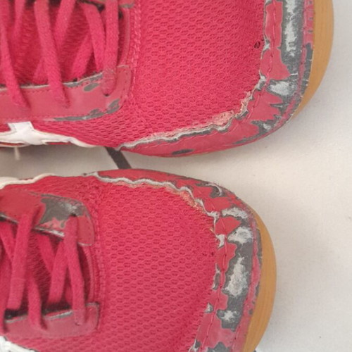 Asics wrestling shoes used, worn but durable