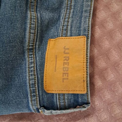 Jean Rebel 33/32 like new, blue