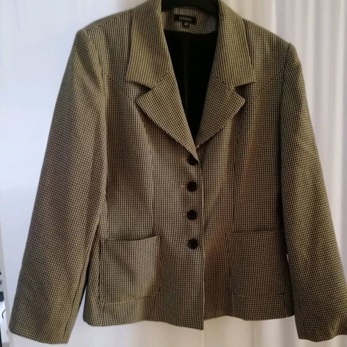 Kookai jacket like new, black and beige, size XL