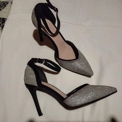 Silver and black high heel pumps size 36
