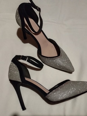 Silver and black high heel pumps size 36