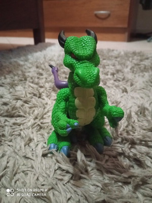 Ντραγκάρης φιγούρα δράκου