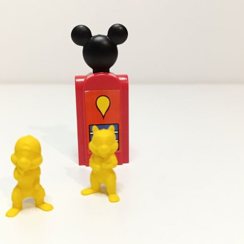 Pack of 59 figures Kinder, Smurfs, Minions, Mickey, Bullyland new