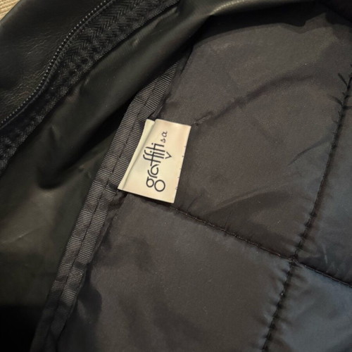 Sisley backpack used, burgundy with zipper pocket