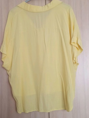 Yellow women's shirt used like new, size XL