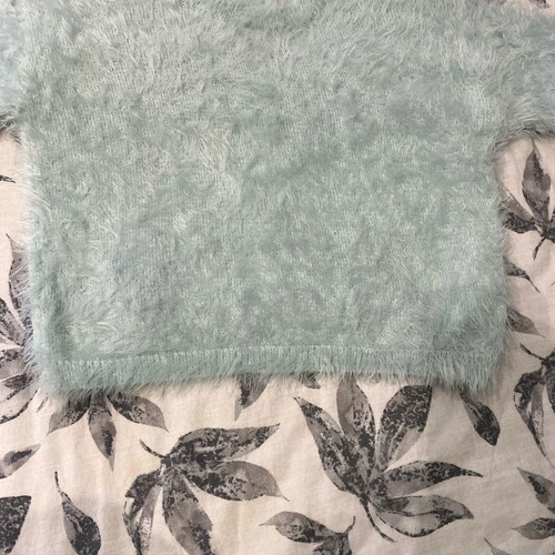 Fluffy top Small like new, sage color, 3/4 sleeve