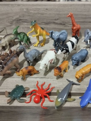 Animal toys used in good condition