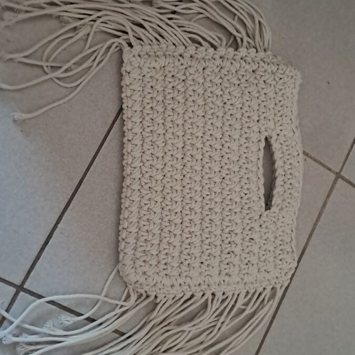 Knitted hand bag new, white