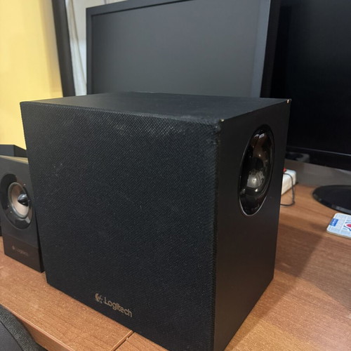 Logitech Z533 speakers used with subwoofer and wired remote