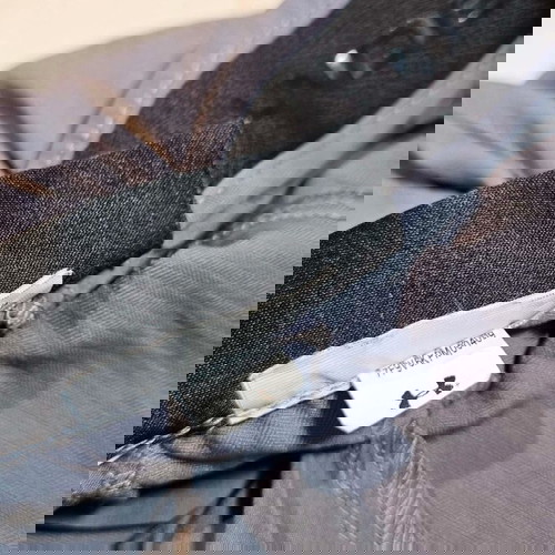 Αυθεντικό Under Armour ανδρικό παντελόνι, μέγεθος M.