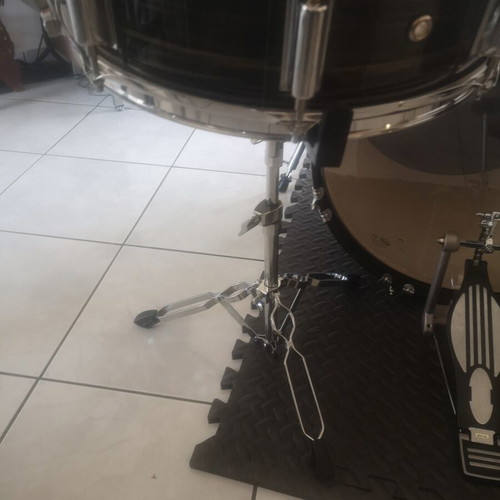 Mapex Tornado Studio Kit brown wood grain color, like new