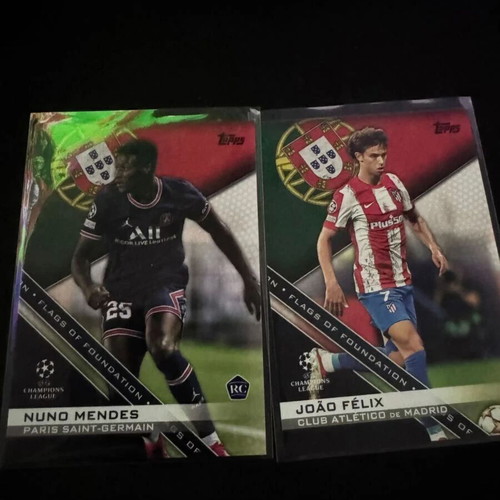 Topps Uefa Champions League Soccer 2021-22 stickers like new with extra