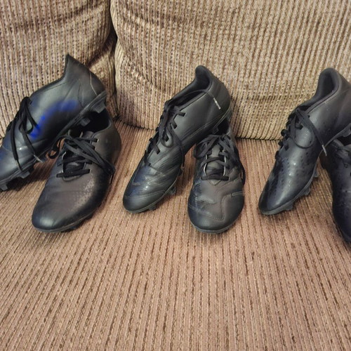 Ποδοσφαιρικά παπούτσια Adidas Predator Club σαν καινούργια, 3 ζευγάρια 39,5-43,5