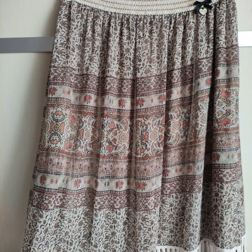 Maxi boho skirt Lynne like new, elastic waist