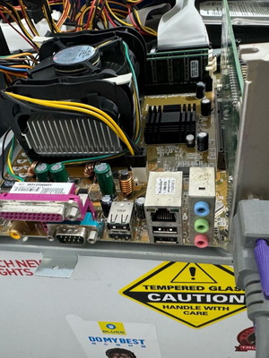 Asus P4S533-X s478 με Intel Celeron 2.66GHz 533, 2 x 256MB DDR 333 Kingston σετ μεταχειρισμένο με oem cpu fan